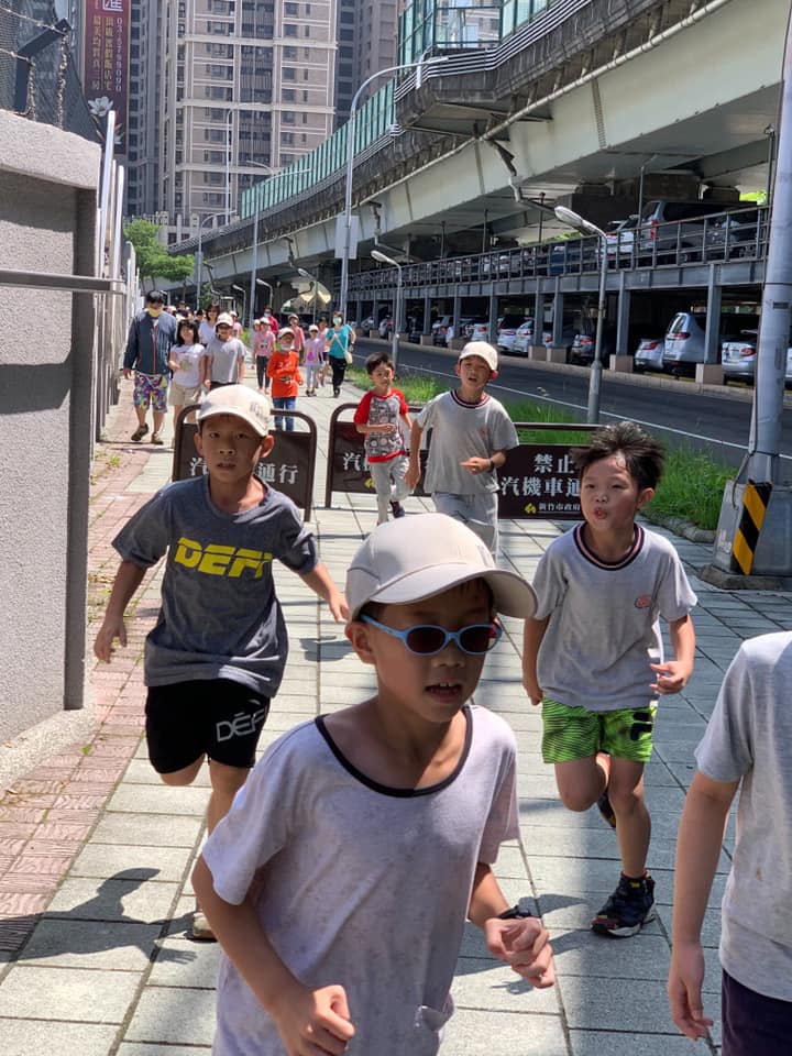  百週年校慶路跑活動