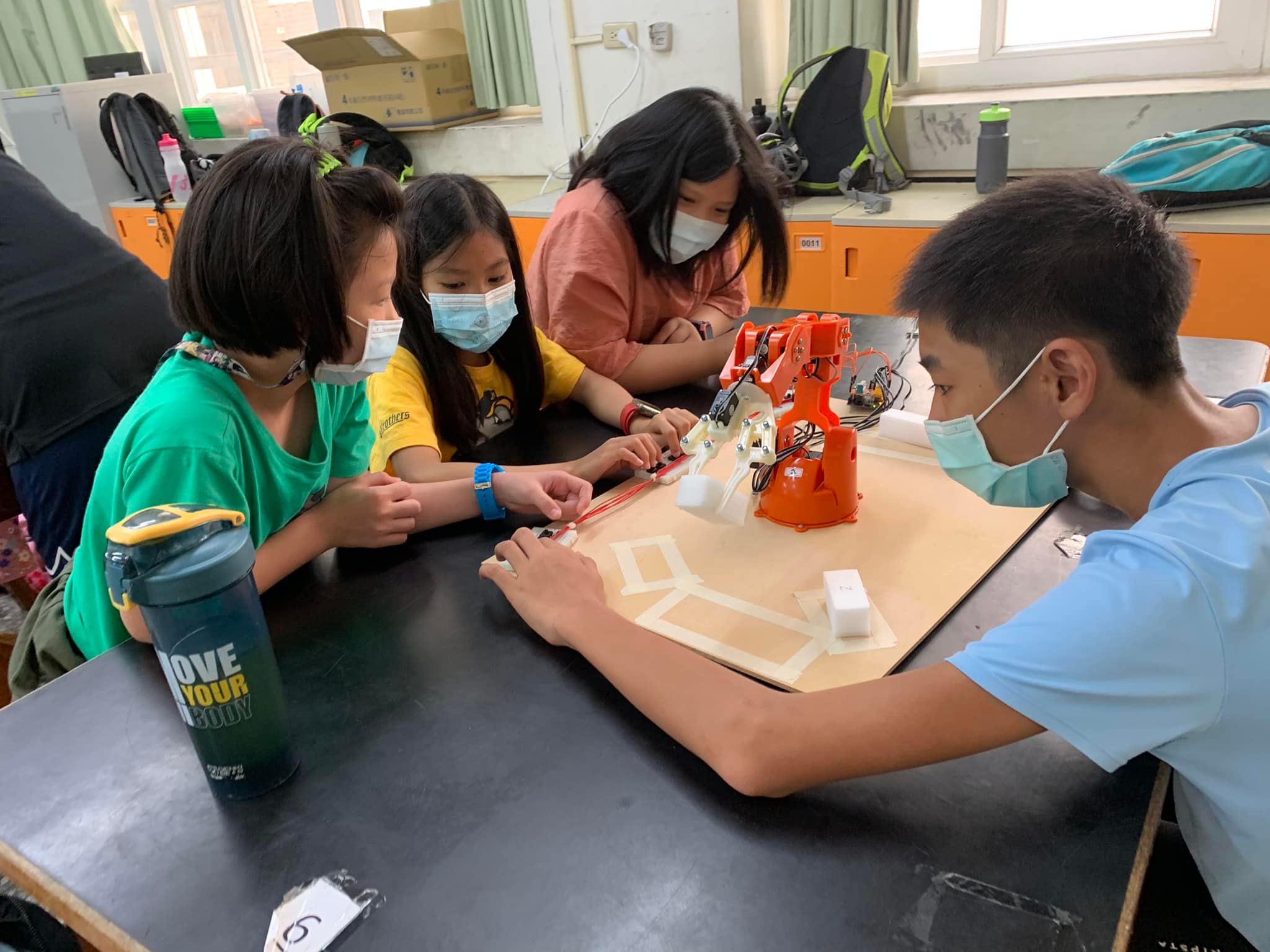 AI體驗學習