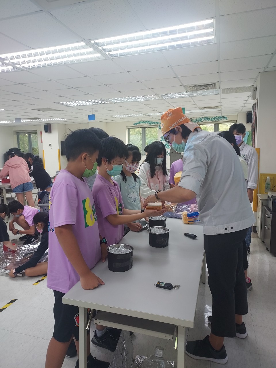 太陽能鍋製作